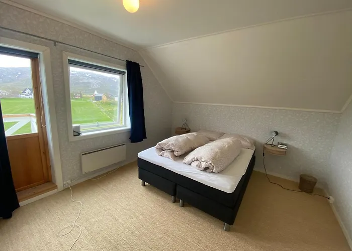 Idyllic And Peaceful Family Tatil Evi Tromsø